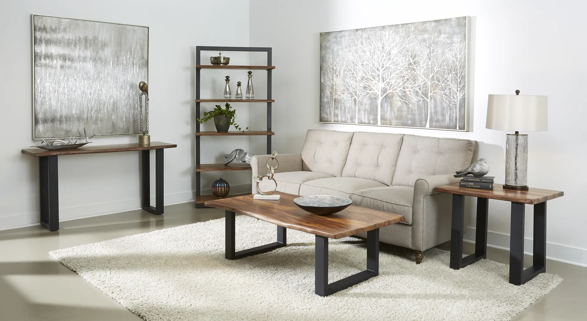 Stonellon Brown End Table - Thumbnail - Image 6