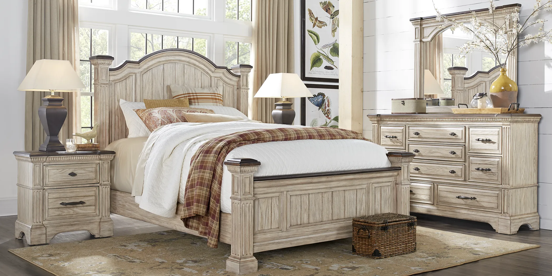 Summerset Cream 8 Pc King Poster Bedroom - Thumbnail - Image 1