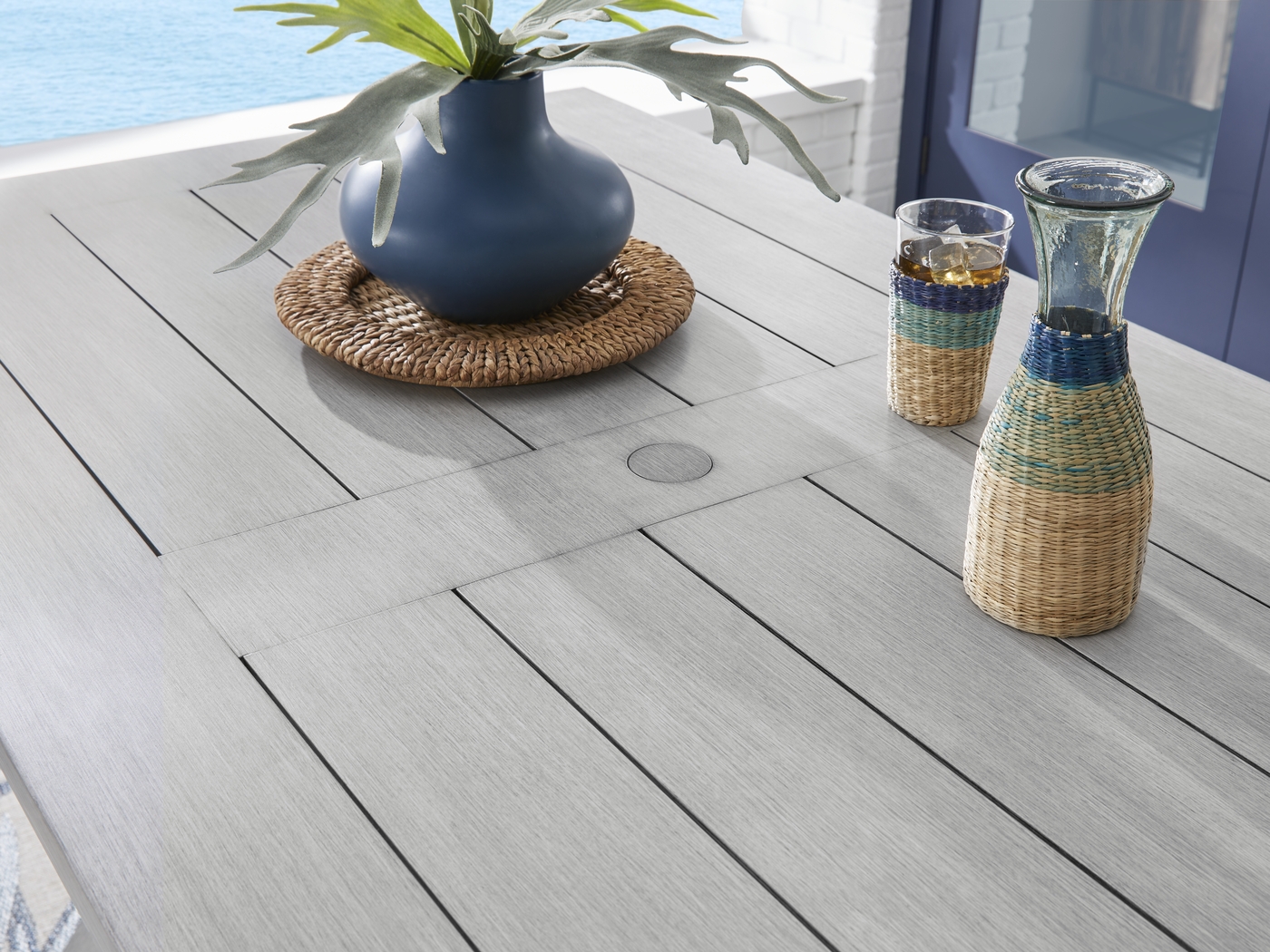 Sun Valley Light Gray 5 Pc Rectangle Outdoor Dining Set with Blue Cushions - Thumbnail - Image 6