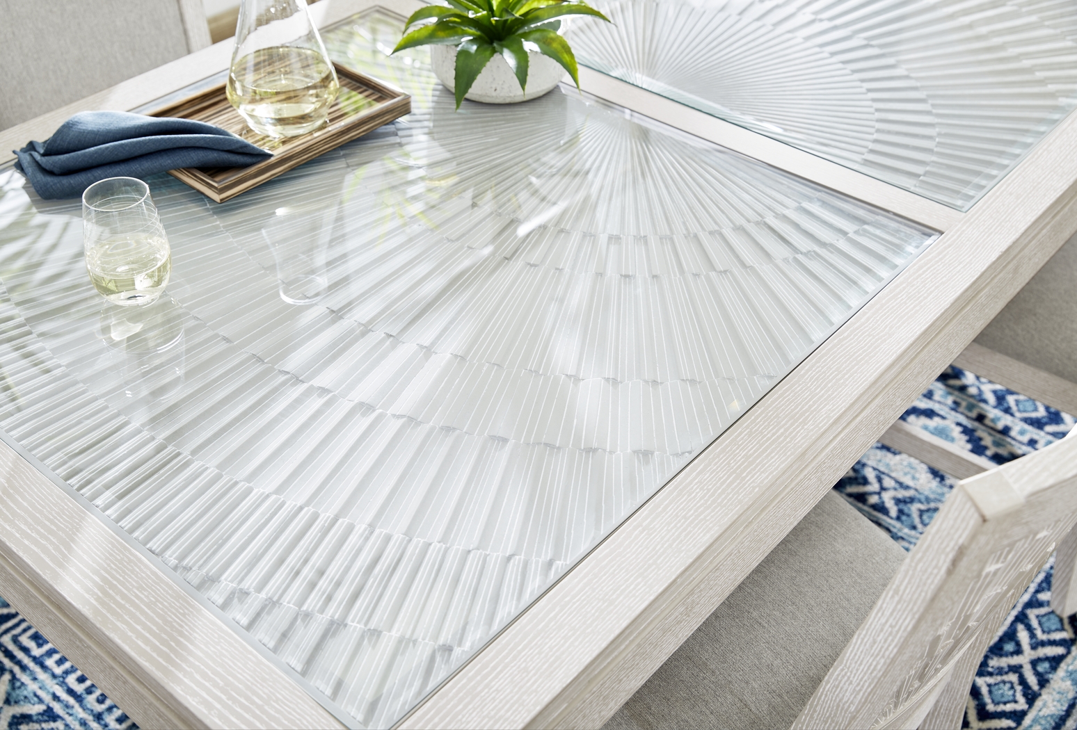 Sunside Way Sand 5 Pc Dining Room - Thumbnail - Image 3