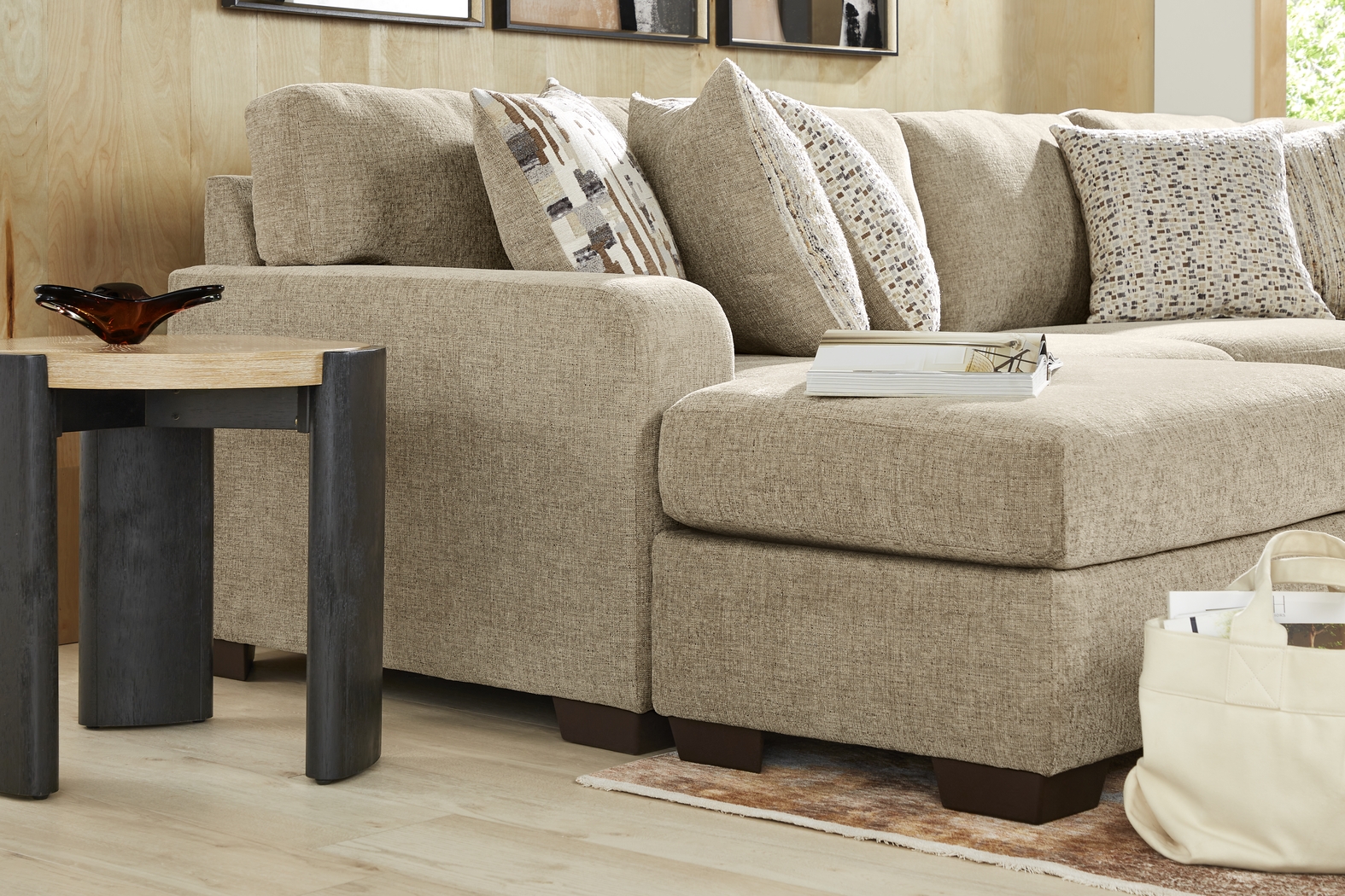 Sutterfield Beige 2 Pc Sectional - Thumbnail - Image 3