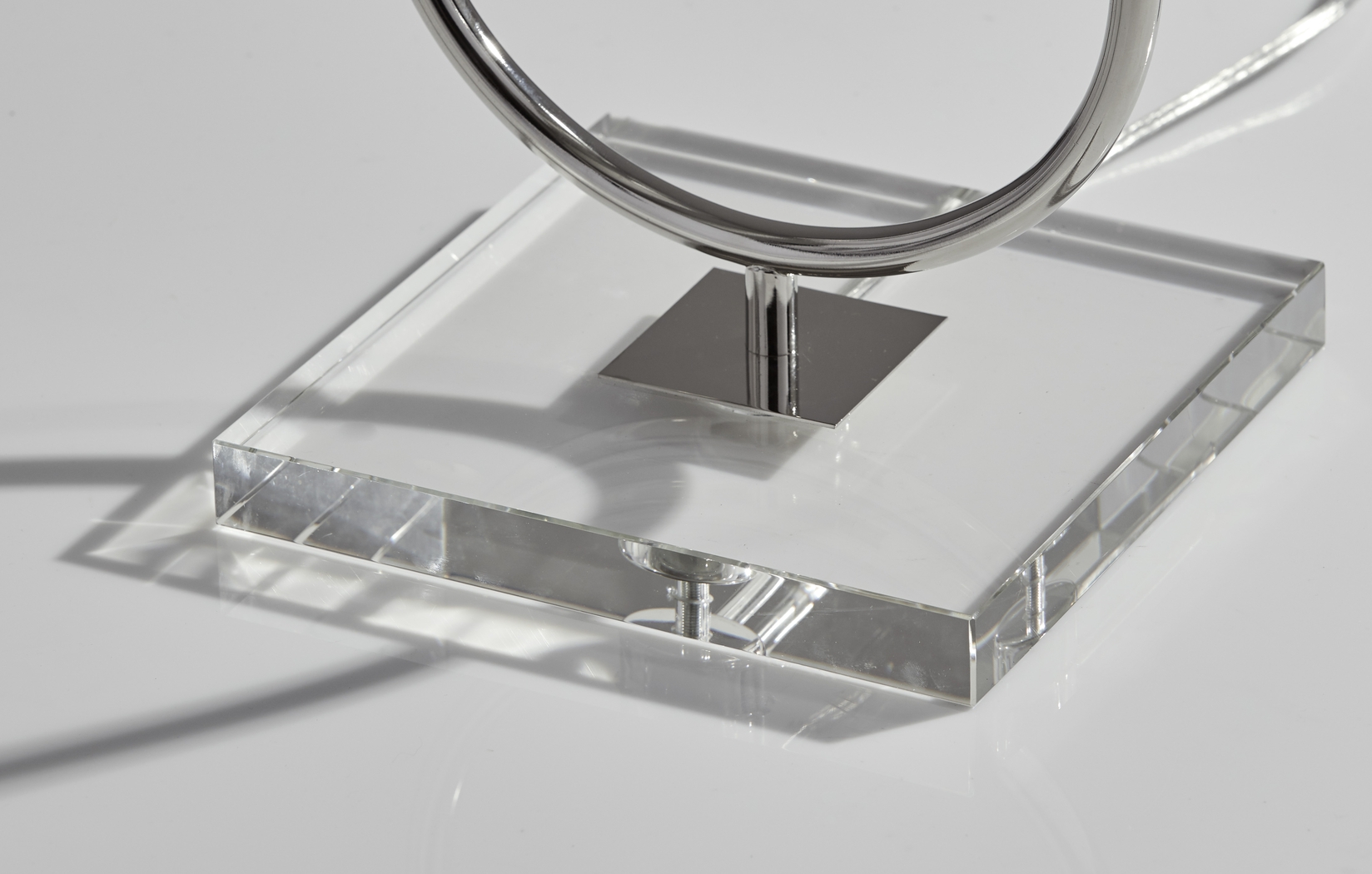 Swatara Silver Floor Lamp - Thumbnail - Image 7