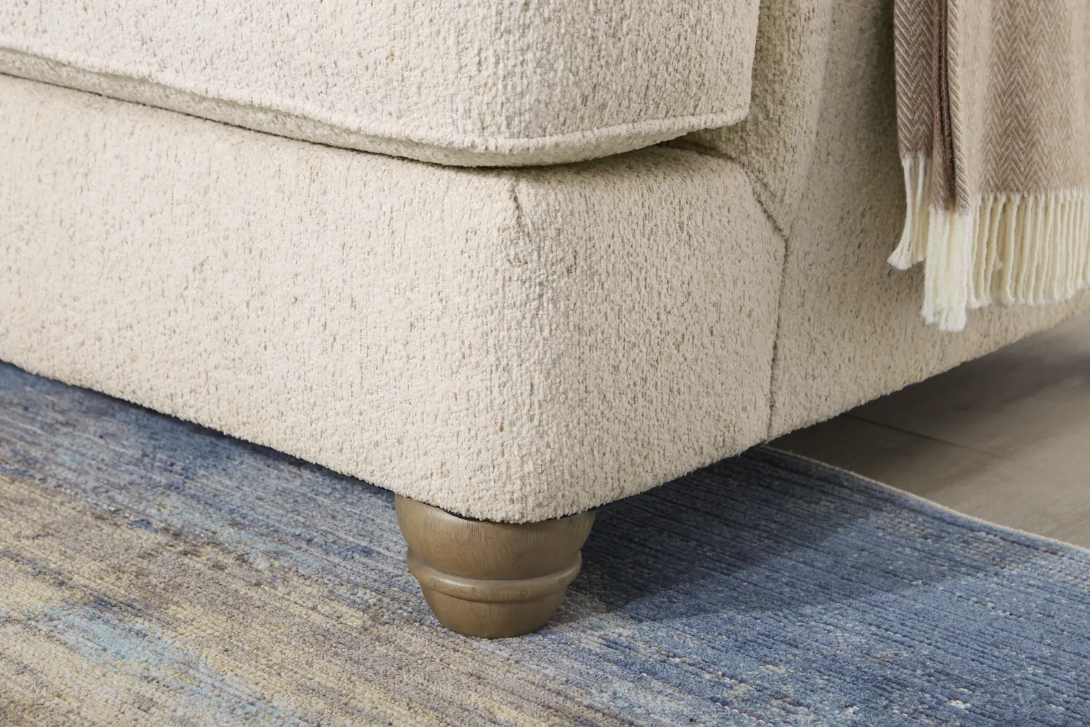 Tahlia Bay Bone Chair - Thumbnail - Image 4