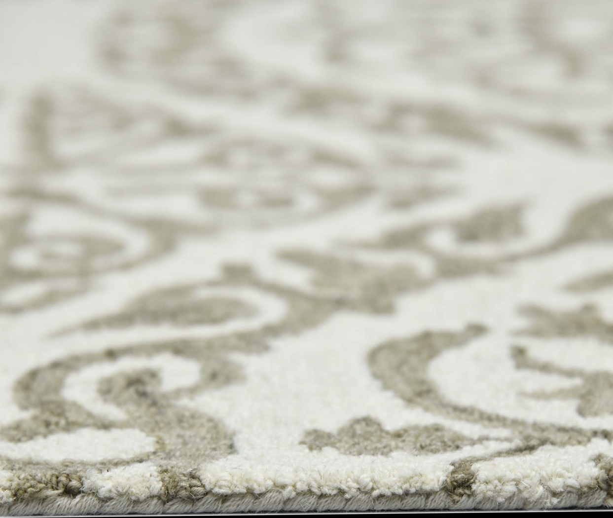 Talsworth Ivory 5' x 7'6 Rug - Thumbnail - Image 6