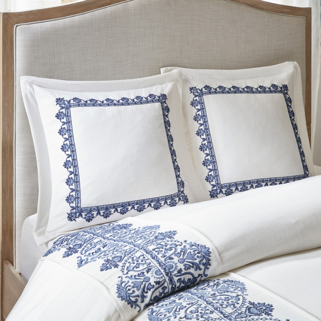 Tamia Off White 8 Pc Queen Comforter Set - Thumbnail - Image 7
