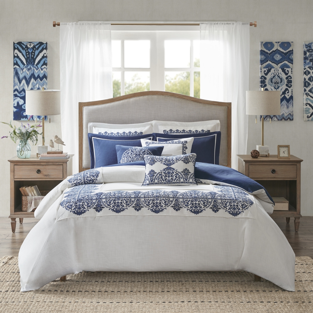 Tamia Off White 8 Pc Queen Comforter Set - Thumbnail - Image 1