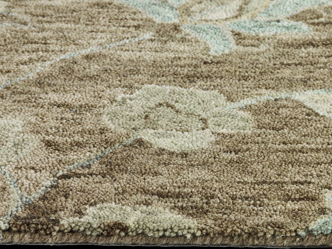 Tanulia Brown 5' x 7'9 Rug - Thumbnail - Image 3