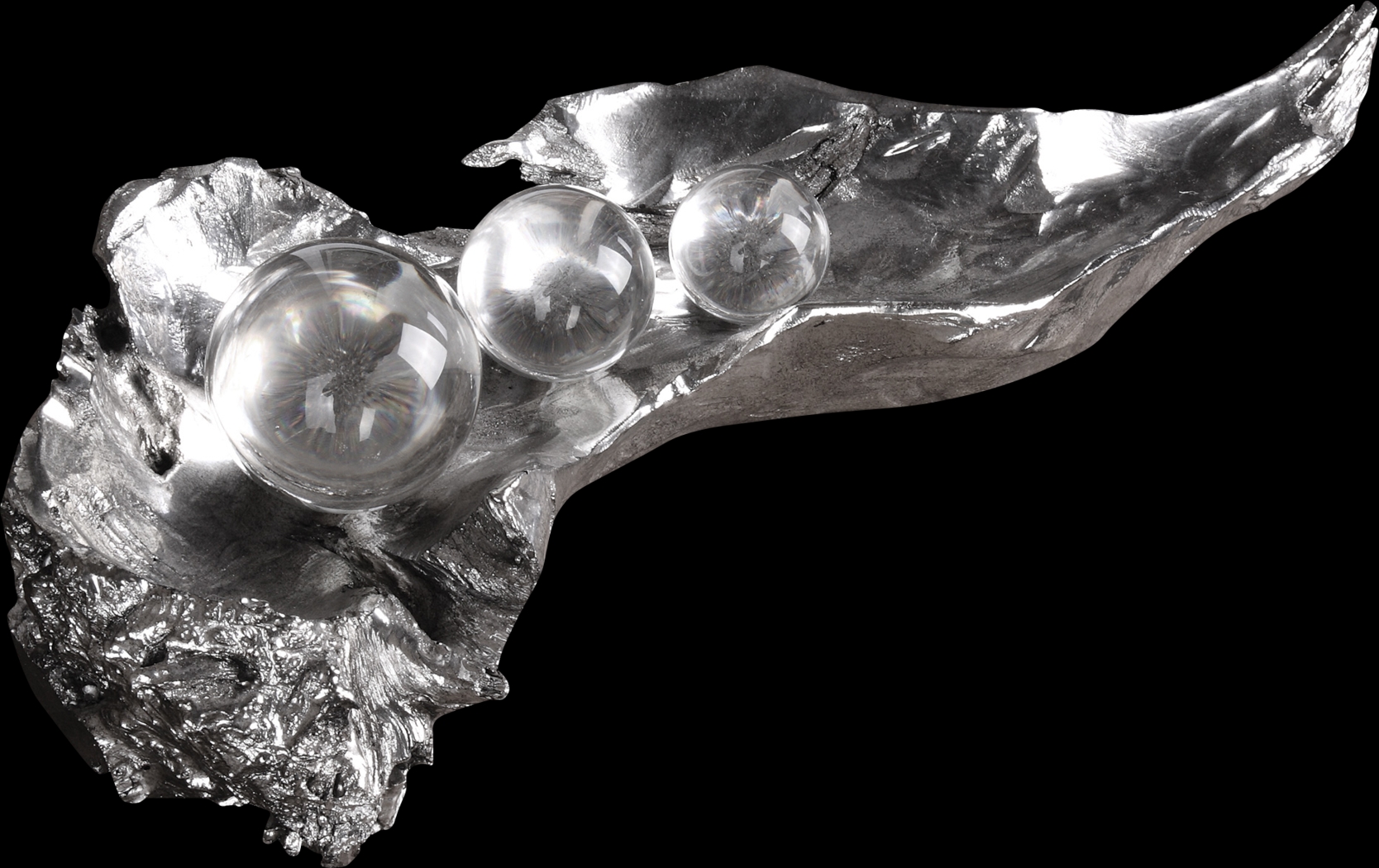 Tayzen Silver Sculpture - Thumbnail - Image 1