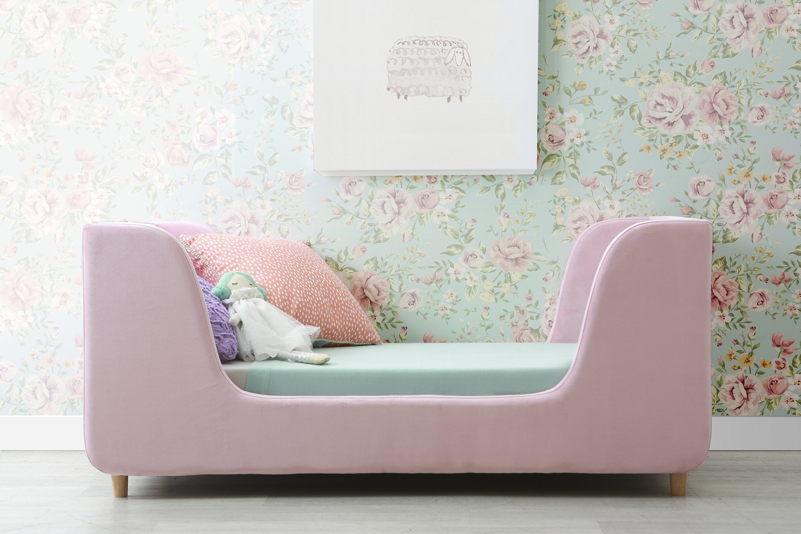 Tegen Pink Toddler Bed - Thumbnail - Image 2