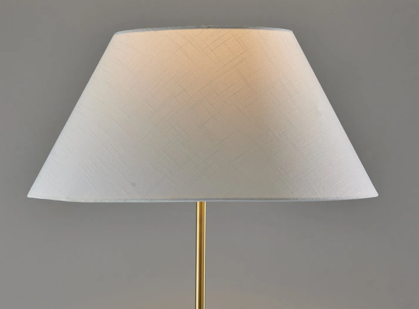 Tekoa Black Floor Lamp - Thumbnail - Image 4