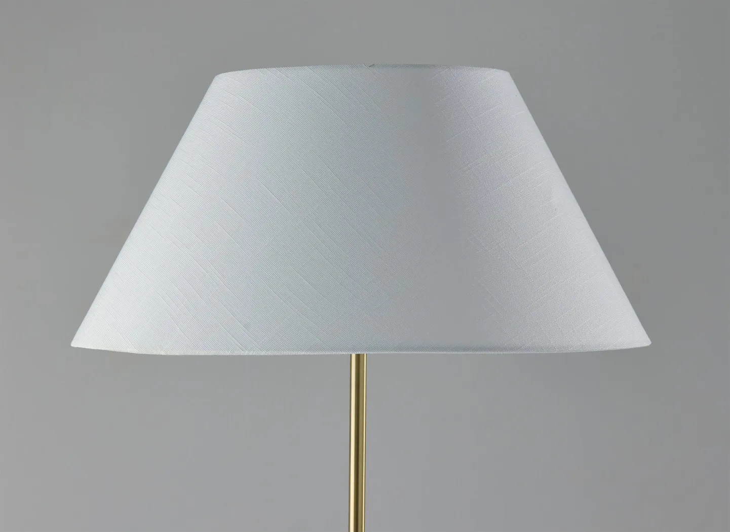 Tekoa Black Floor Lamp - Thumbnail - Image 5