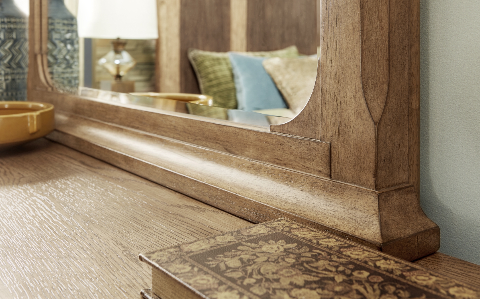 Telluride Brown Mirror - Thumbnail - Image 4