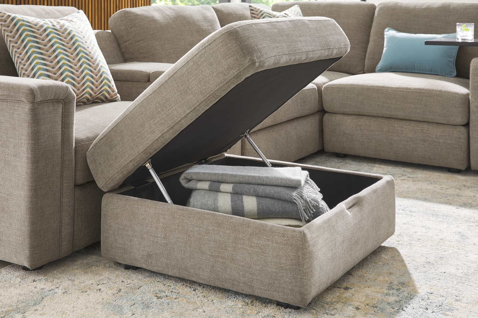 Beige 8 Pc Tempo Modular - Thumbnail - Image 4