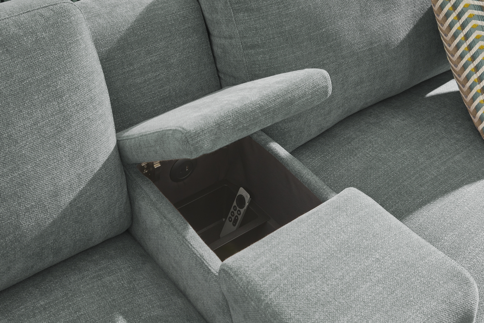 Tempo Modular Blue 3 Pc Sectional with Media Console - Thumbnail - Image 3