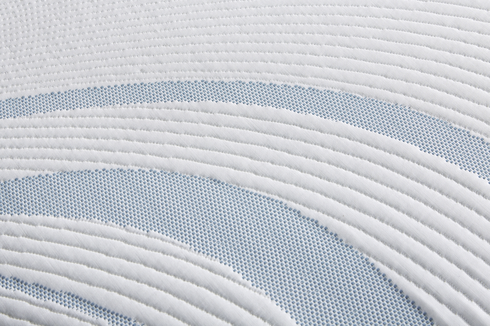 Tempur-Pedic Adapt Medium Hybrid Full Mattress - Thumbnail - Image 3