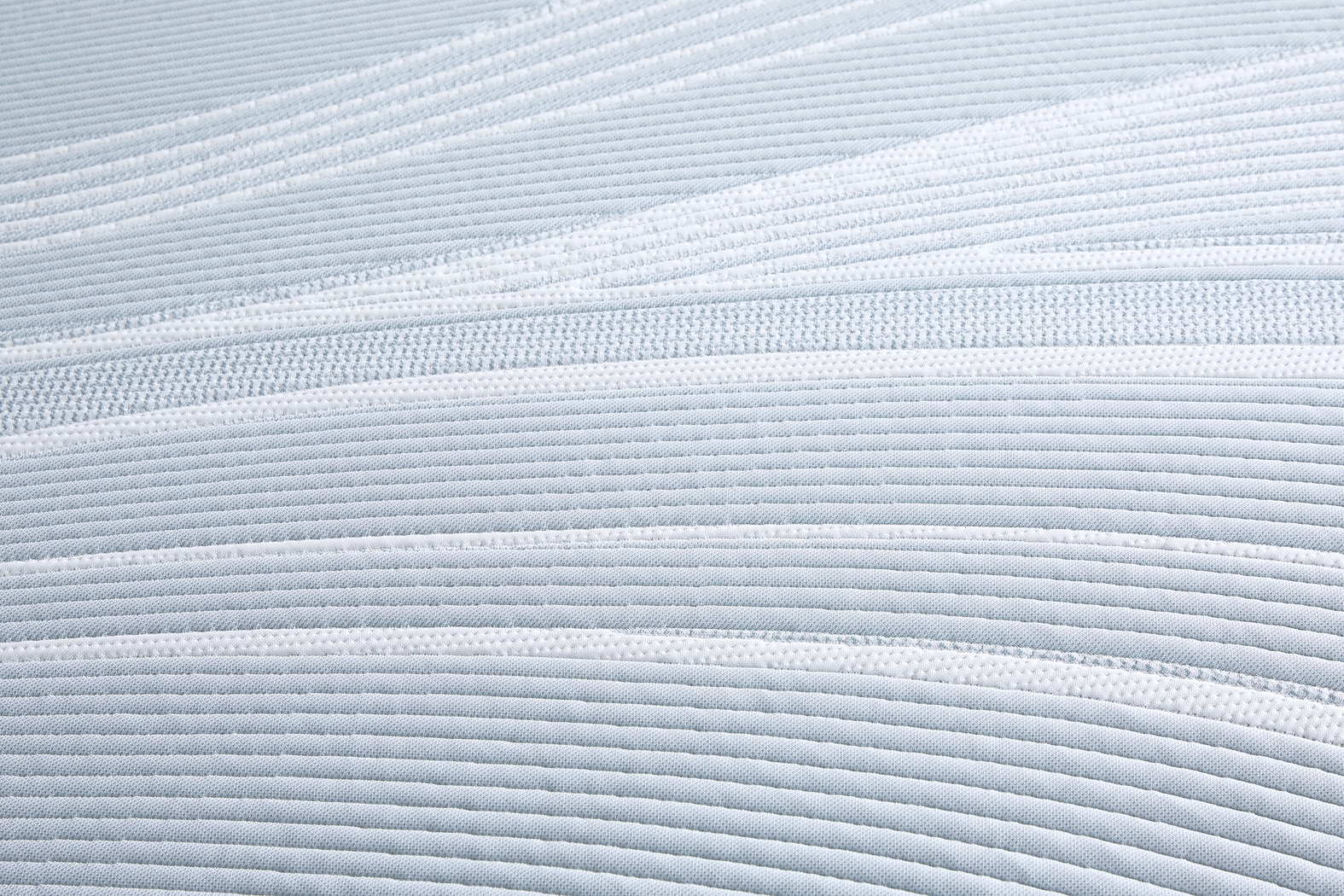 Tempur-Pedic ProAdapt Soft Queen Mattress - Thumbnail - Image 3