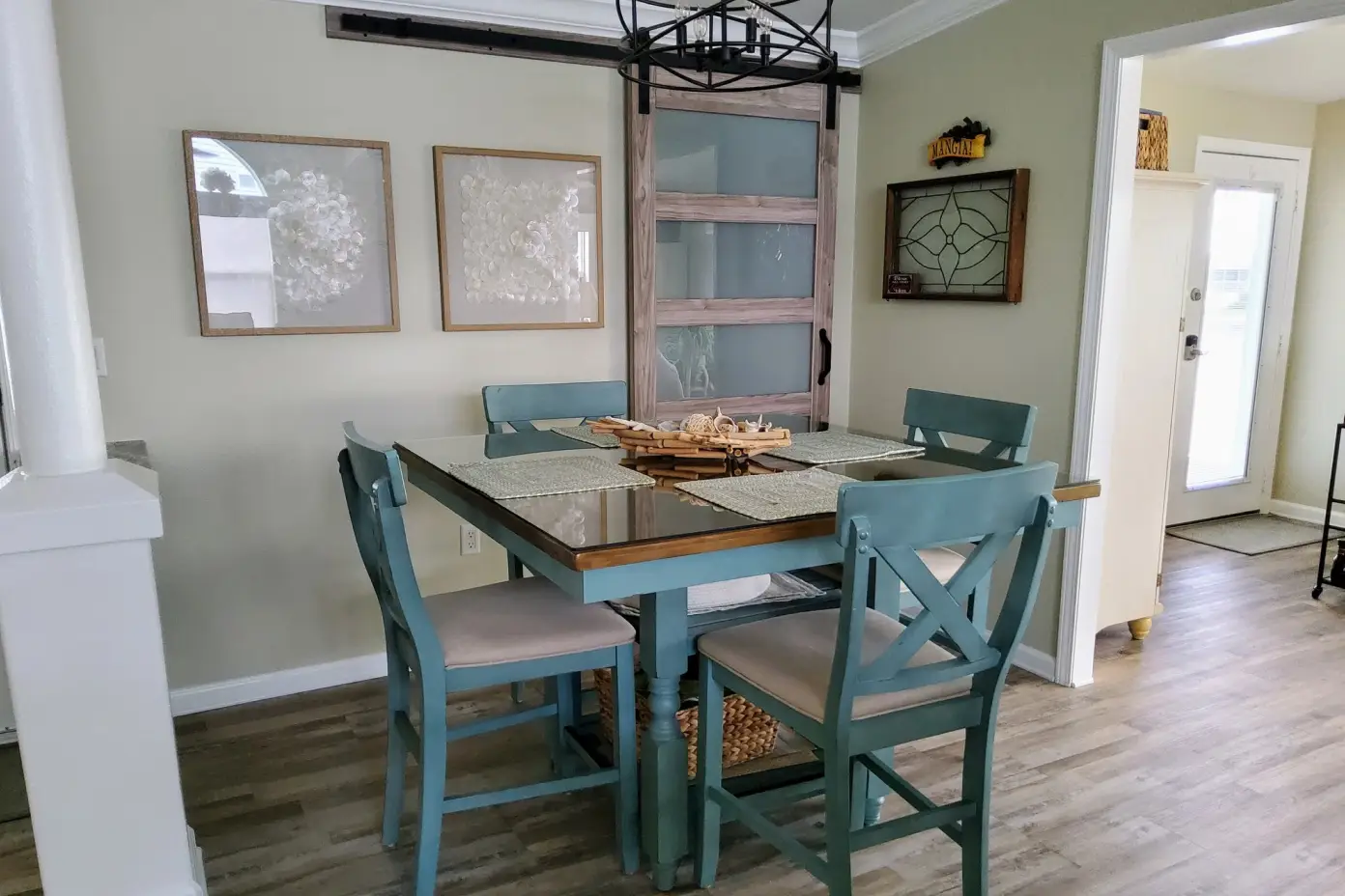 texture_spring cottage.jpg