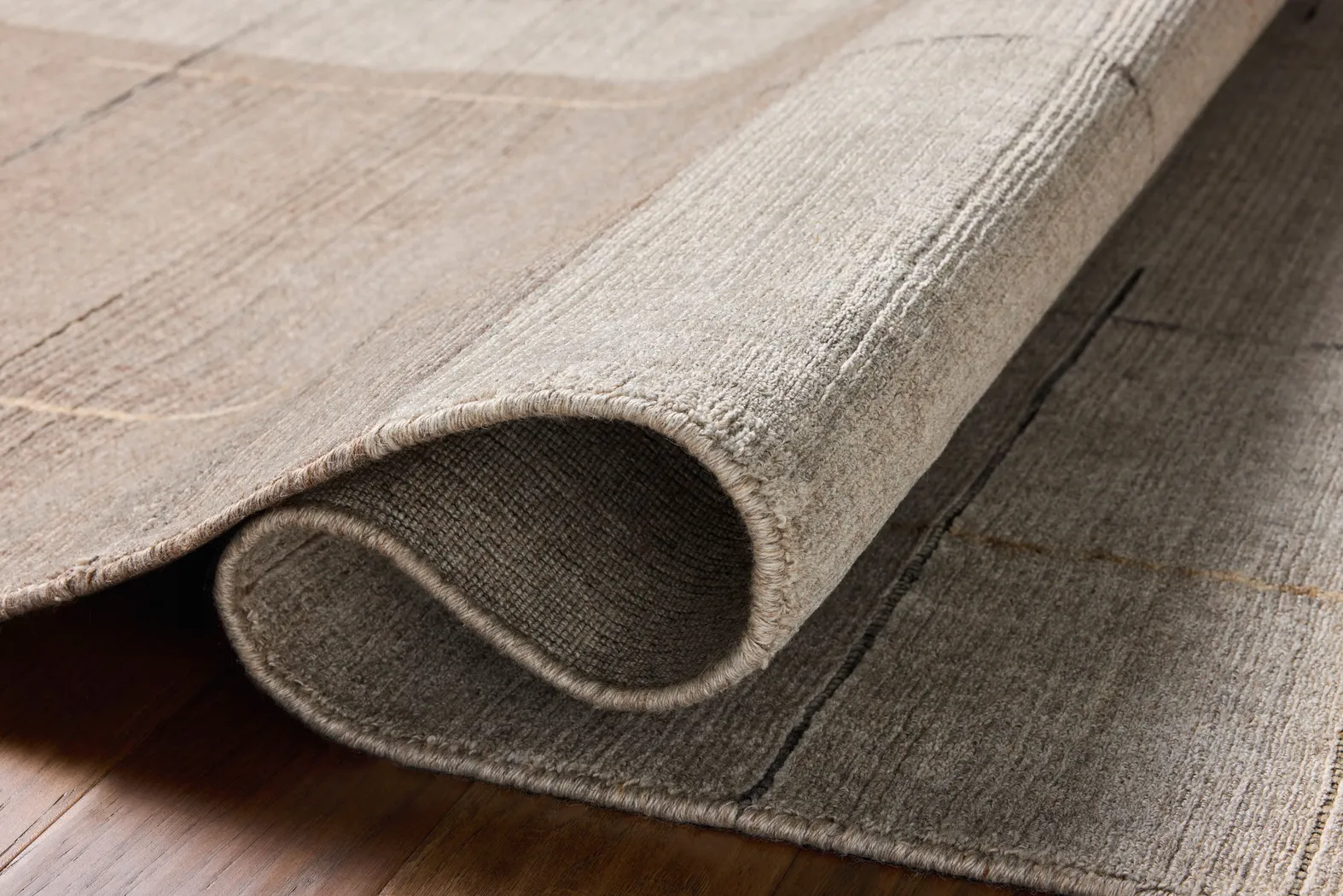 Thalia Beige 5'6 x 8'6 Rug - Thumbnail - Image 5