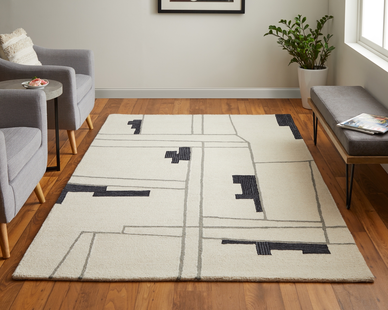 Thasea Ivory/Black 5' x 8' Rug - Thumbnail - Image 2