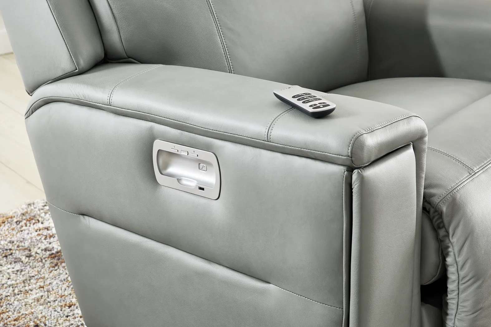 The Shaq II Blue Leather Dual Power Recliner - Image 7