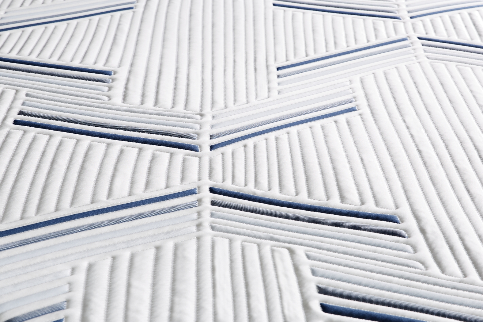 Therapedic Whexley Low Profile Queen Mattress Set - Thumbnail - Image 3