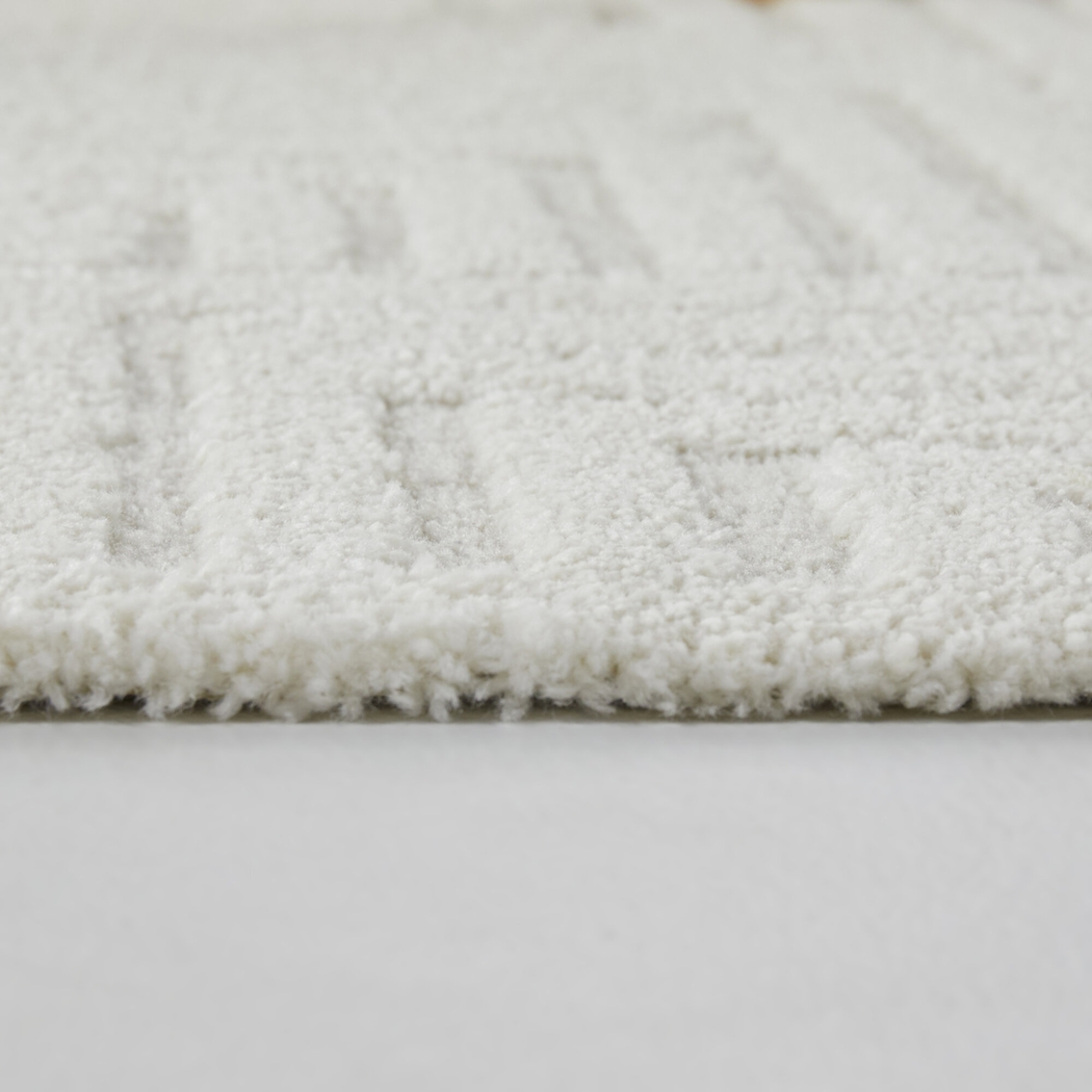 Thorm Cream 5'3 x 7' Area Rug - Thumbnail - Image 4