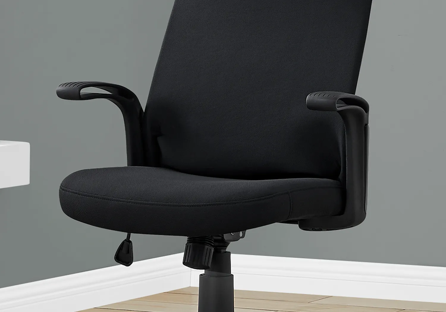Thundershade Black Desk Chair - Thumbnail - Image 3