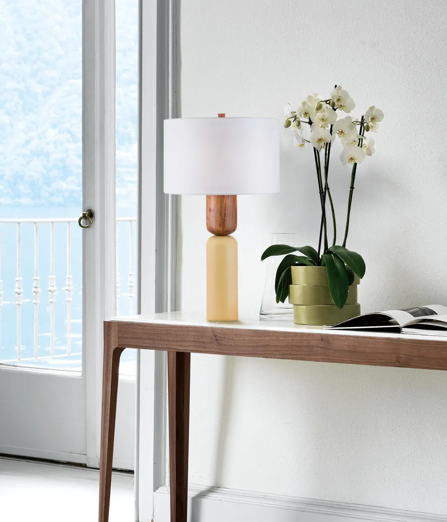 Tilsdale Yellow Lamp - Thumbnail - Image 2