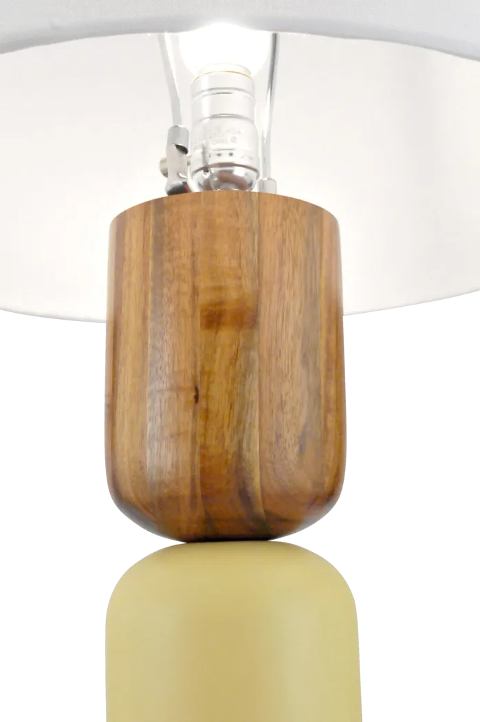Tilsdale Yellow Lamp - Thumbnail - Image 3