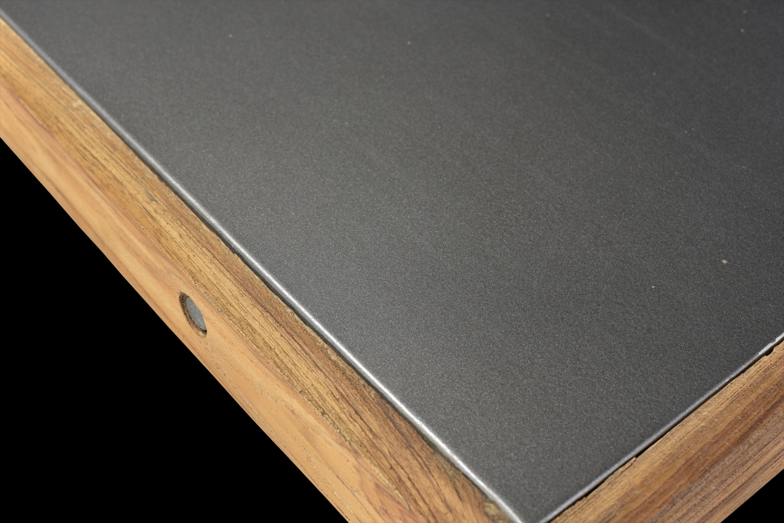 Timberbent Gray Bar Height Dining Table - Thumbnail - Image 3