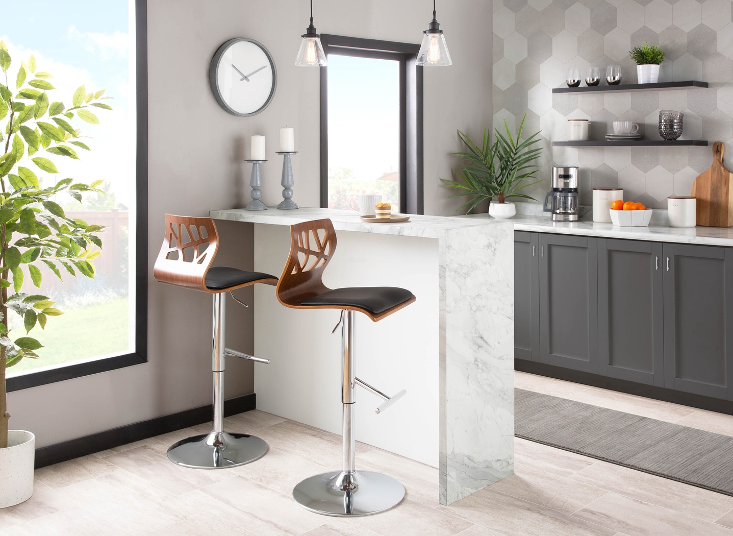 Tirrill Black Adjustable Barstool, Set of 2 - Thumbnail - Image 3