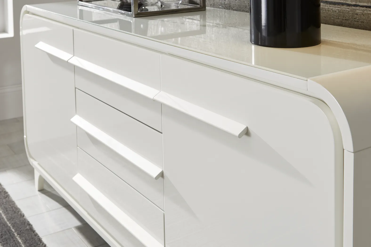 Tobian White Buffet Server - Image 5