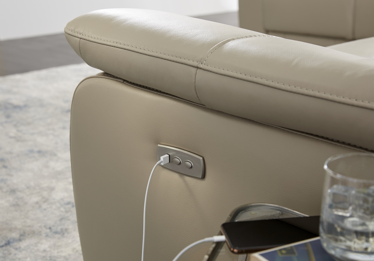 Torini Cream Leather 8 Pc Power Reclining Living Room - Thumbnail - Image 11