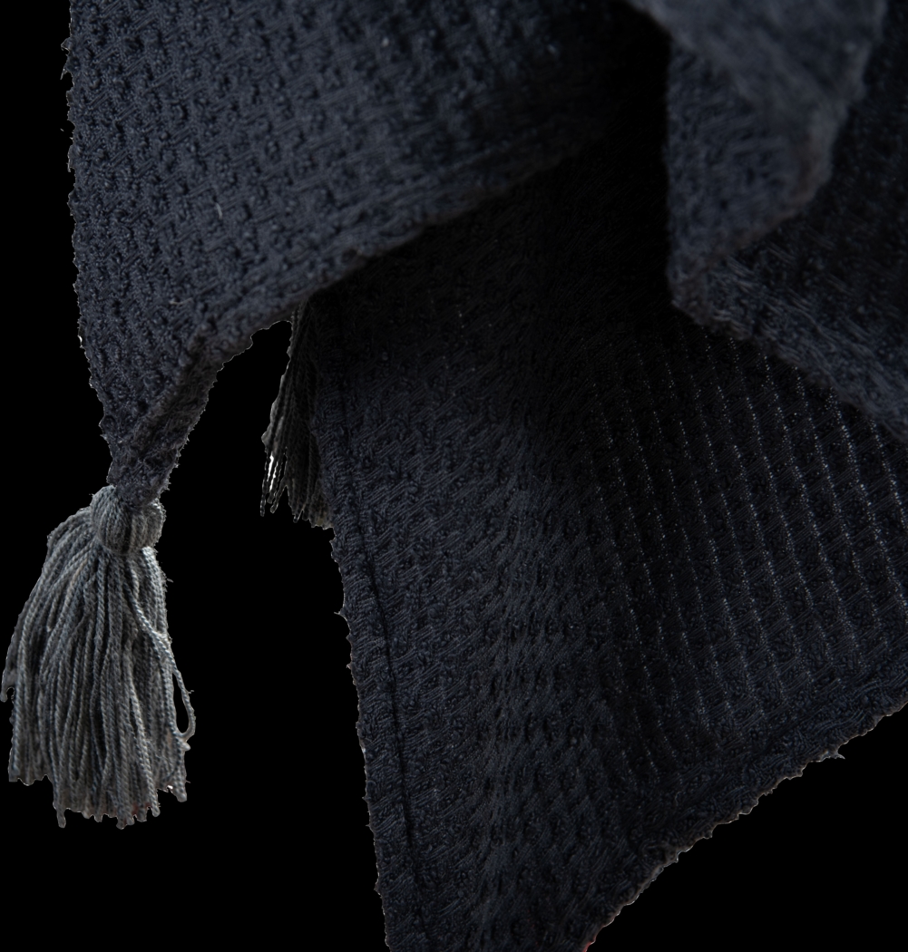 Tormi Charcoal Indoor/Outdoor Throw Blanket - Thumbnail - Image 2