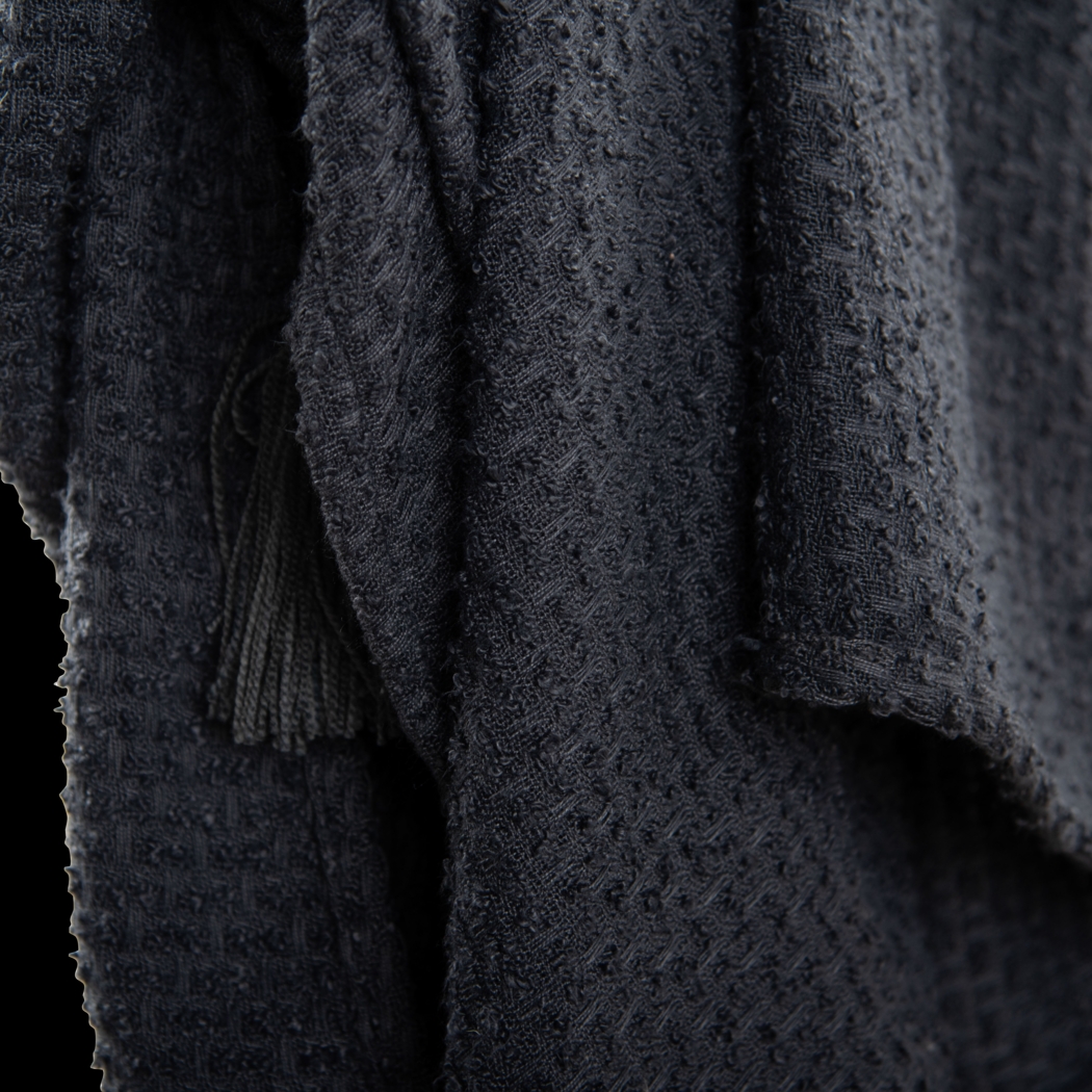 Tormi Charcoal Indoor/Outdoor Throw Blanket - Thumbnail - Image 4