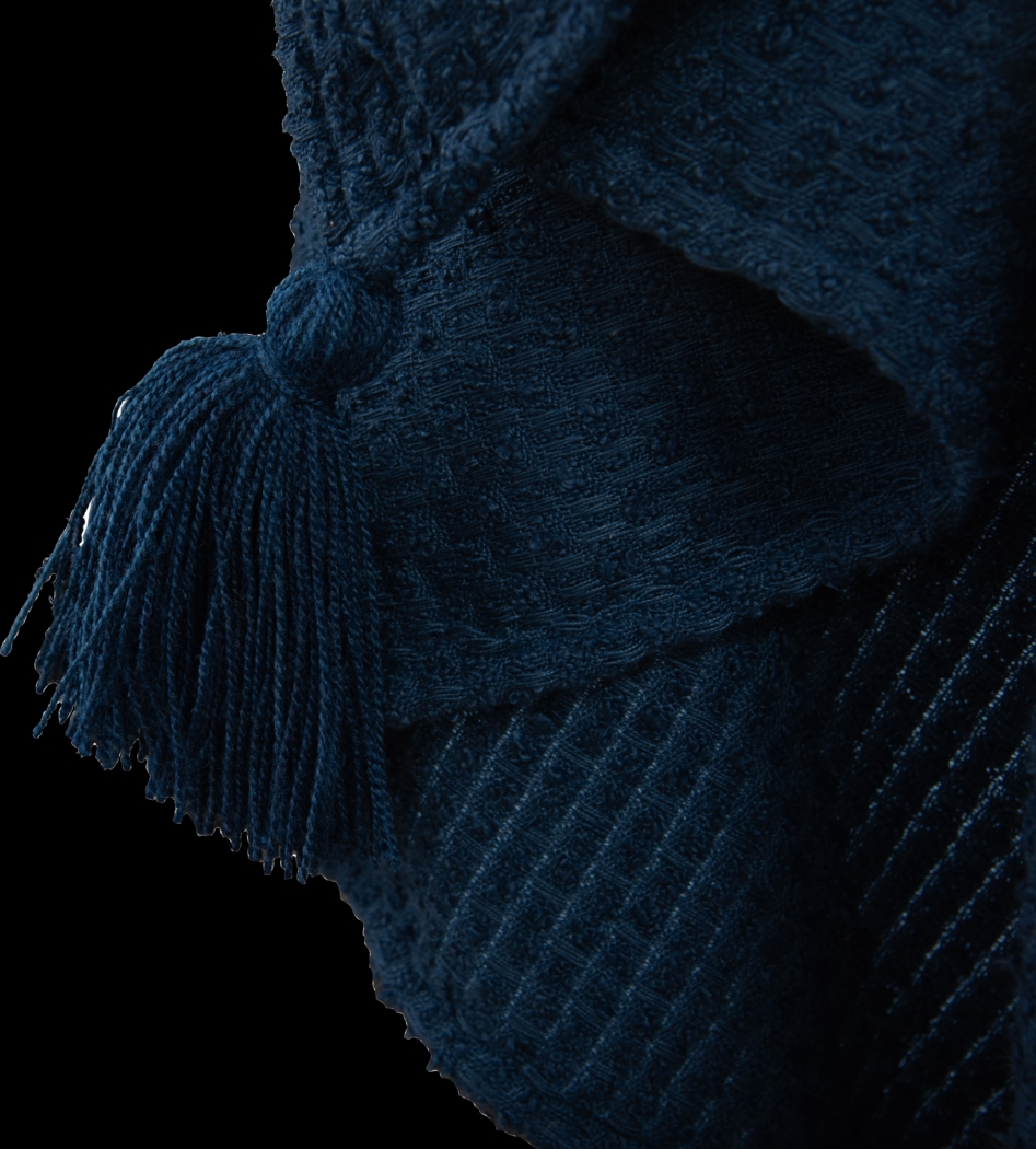 Tormi Navy Indoor/Outdoor Throw Blanket - Thumbnail - Image 2