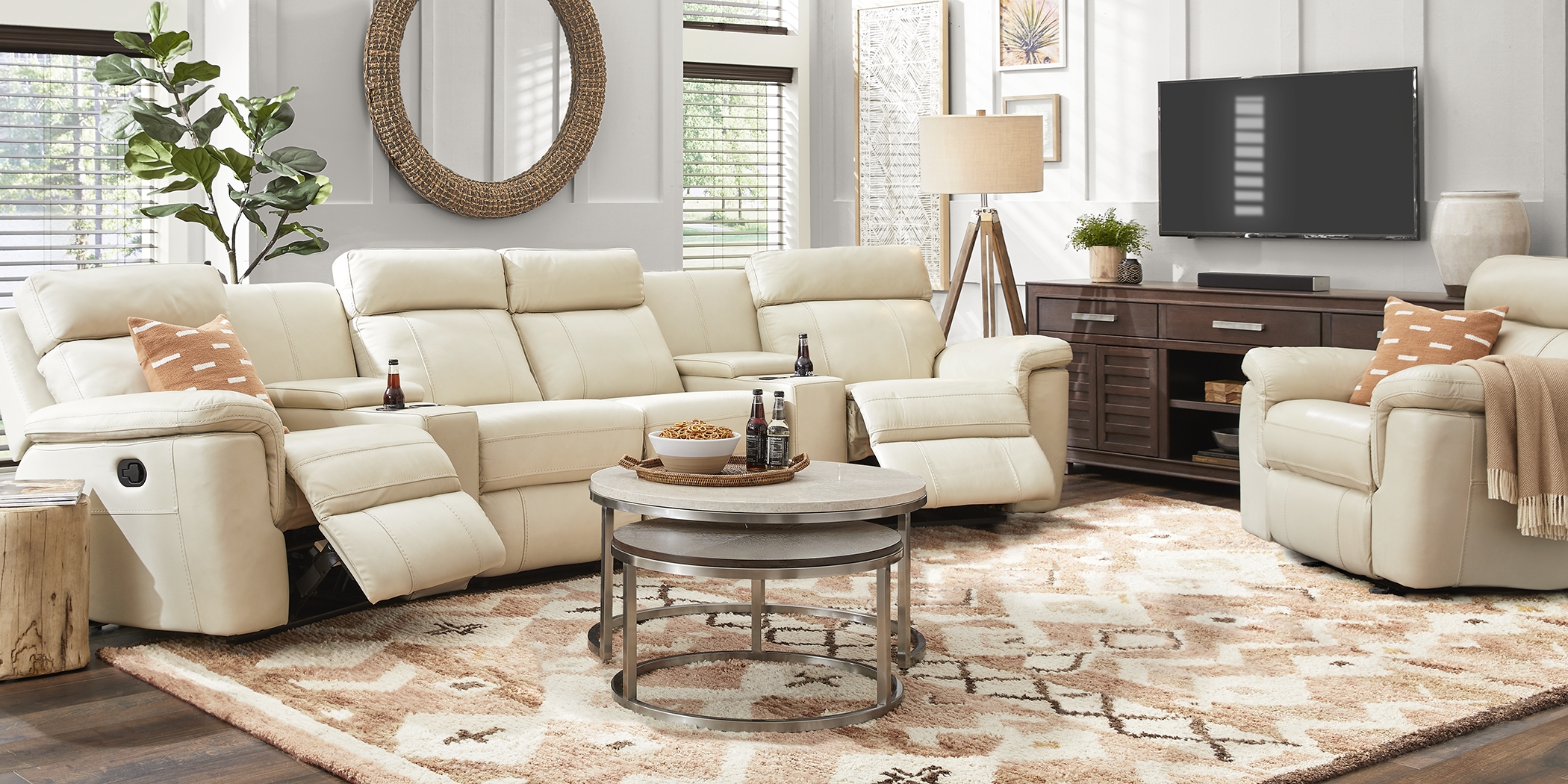 Trafalgar Square Ivory Leather 6 Pc Reclining Sectional - Thumbnail - Image 2