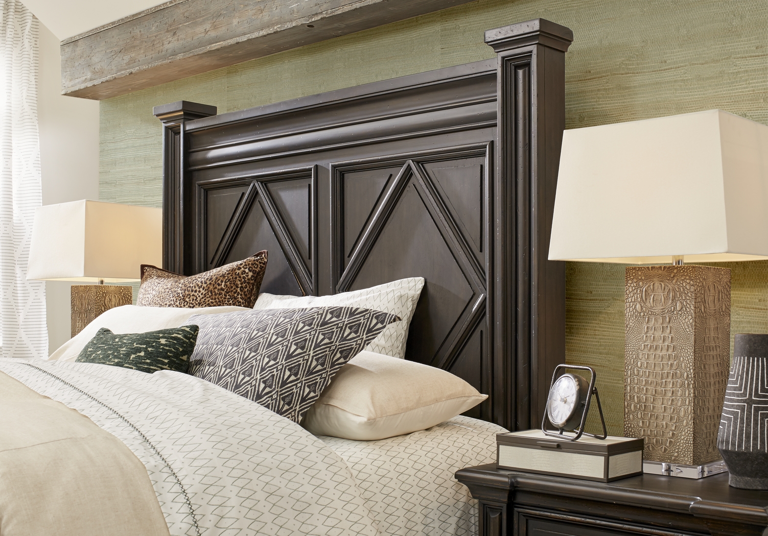 Trail Woods Black 3 Pc Queen Bed - Thumbnail - Image 2