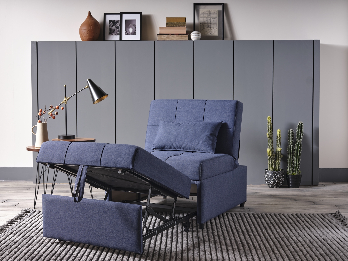 Traskwood Blue Sleeper Chair - Thumbnail - Image 14