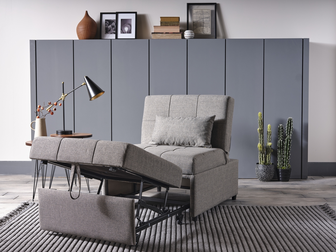 Traskwood Gray Sleeper Chair - Thumbnail - Image 14