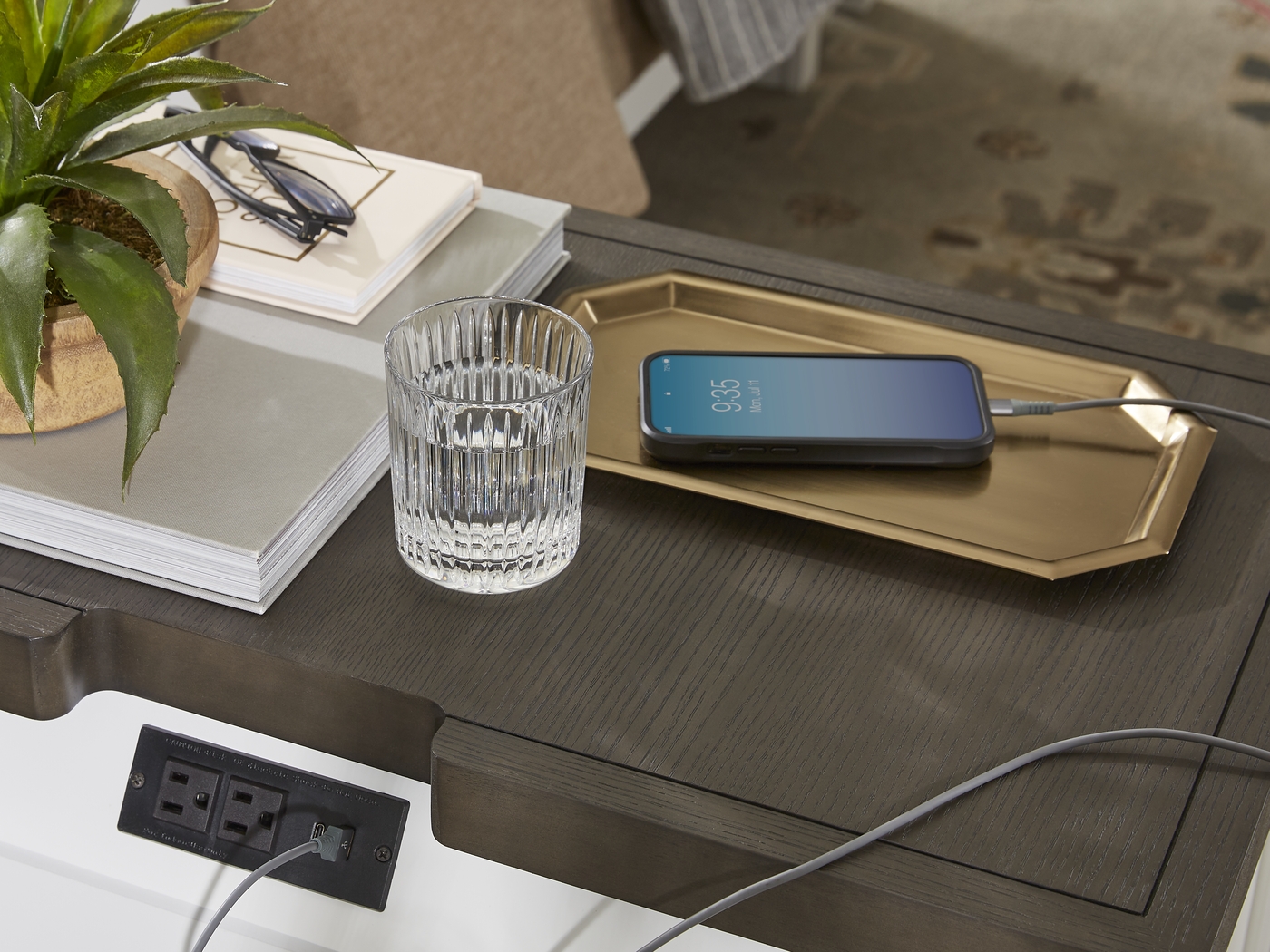 Tremblay Square White Nightstand - Thumbnail - Image 3