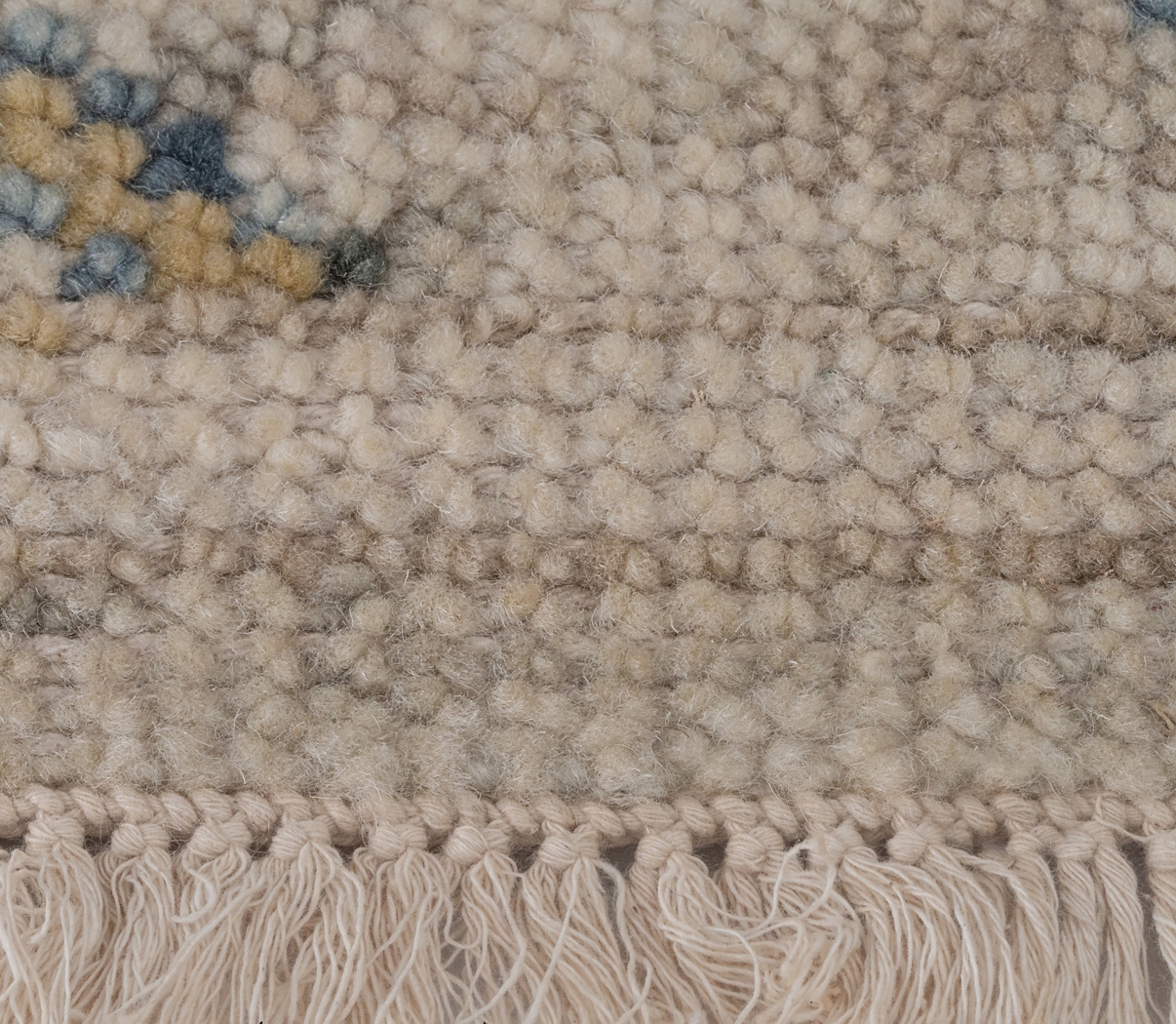 Trendale Beige 5' x 8' Rug - Thumbnail - Image 5