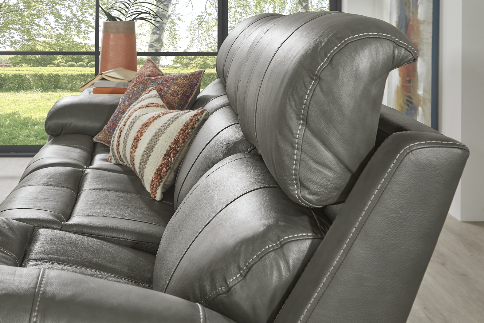 Trevino Place Smoke Leather 8 Pc Living Room with Reclining Sofa - Thumbnail - Image 3