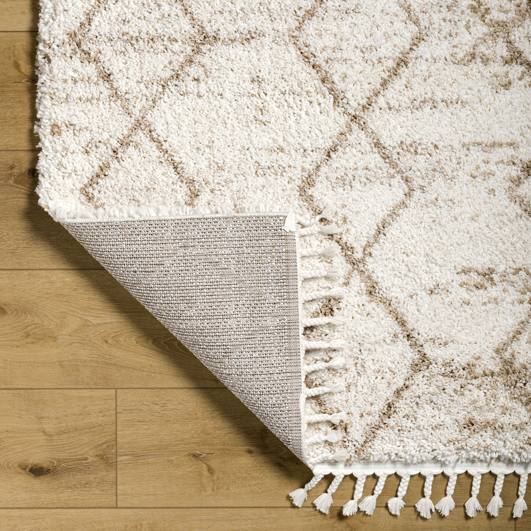 Trovista White 5'3 x 7' Area Rug - Thumbnail - Image 4
