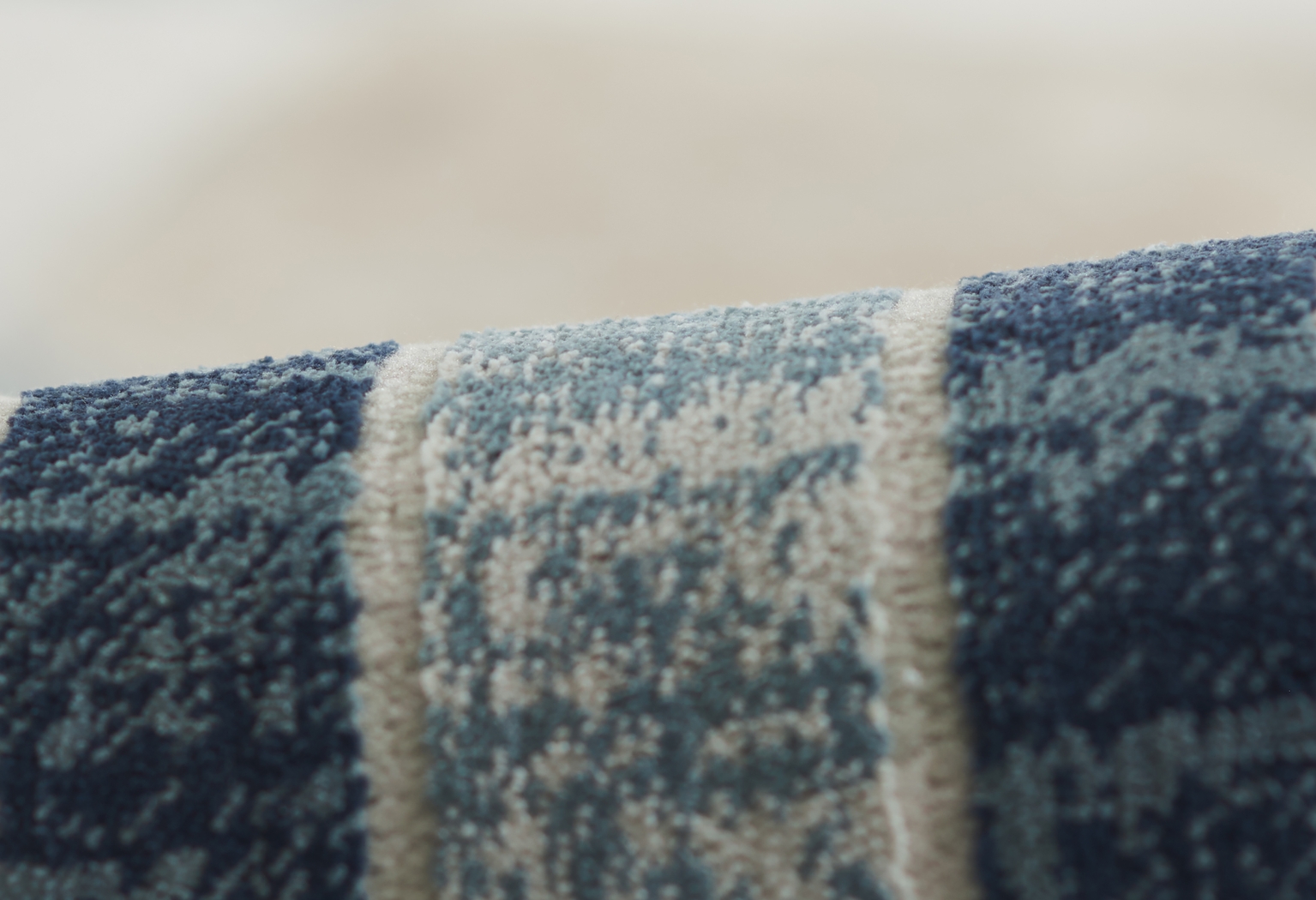 Tryst Blue 7'9 x 9'10 Rug - Thumbnail - Image 5