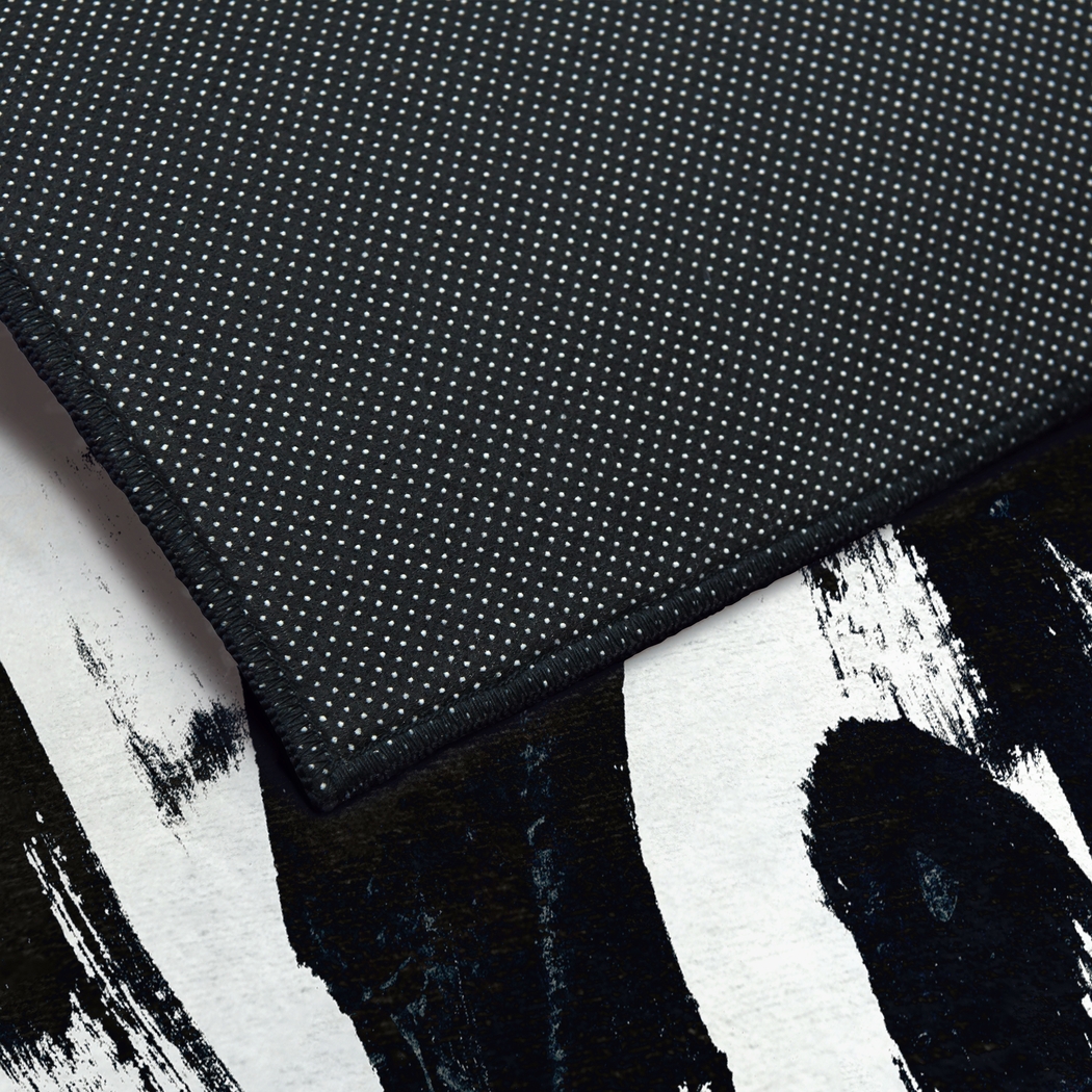 Tuskvigor Black 5' x 7'7 Rug - Thumbnail - Image 5