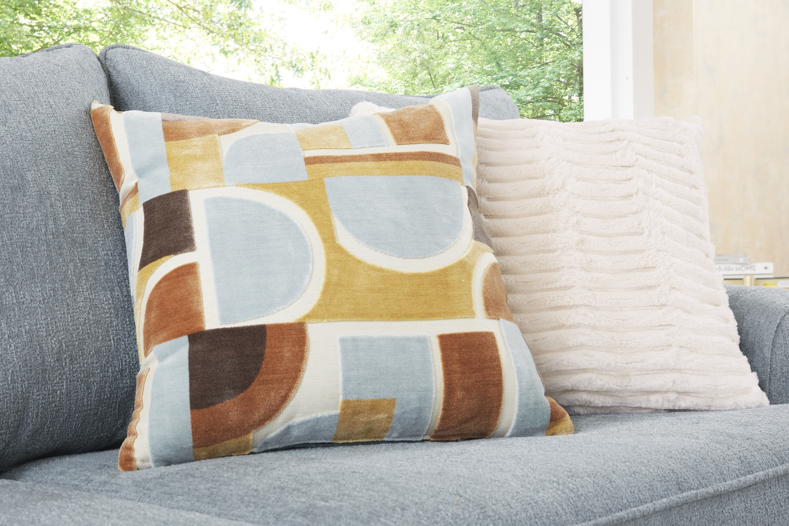 Twin Falls Spa 2 Pc Living Room - Thumbnail - Image 7