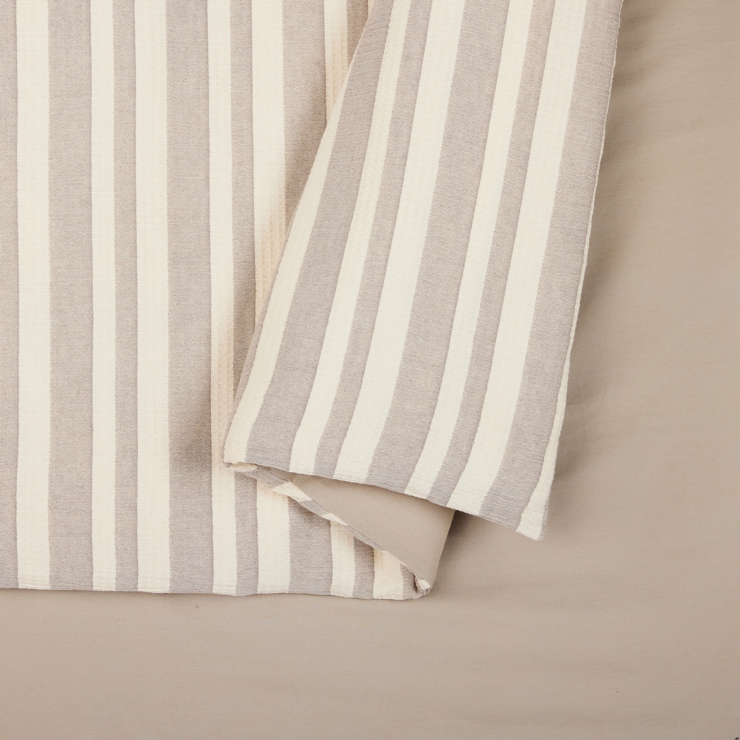 Twinmont Gray King 3 Pc Duvet Set - Thumbnail - Image 2
