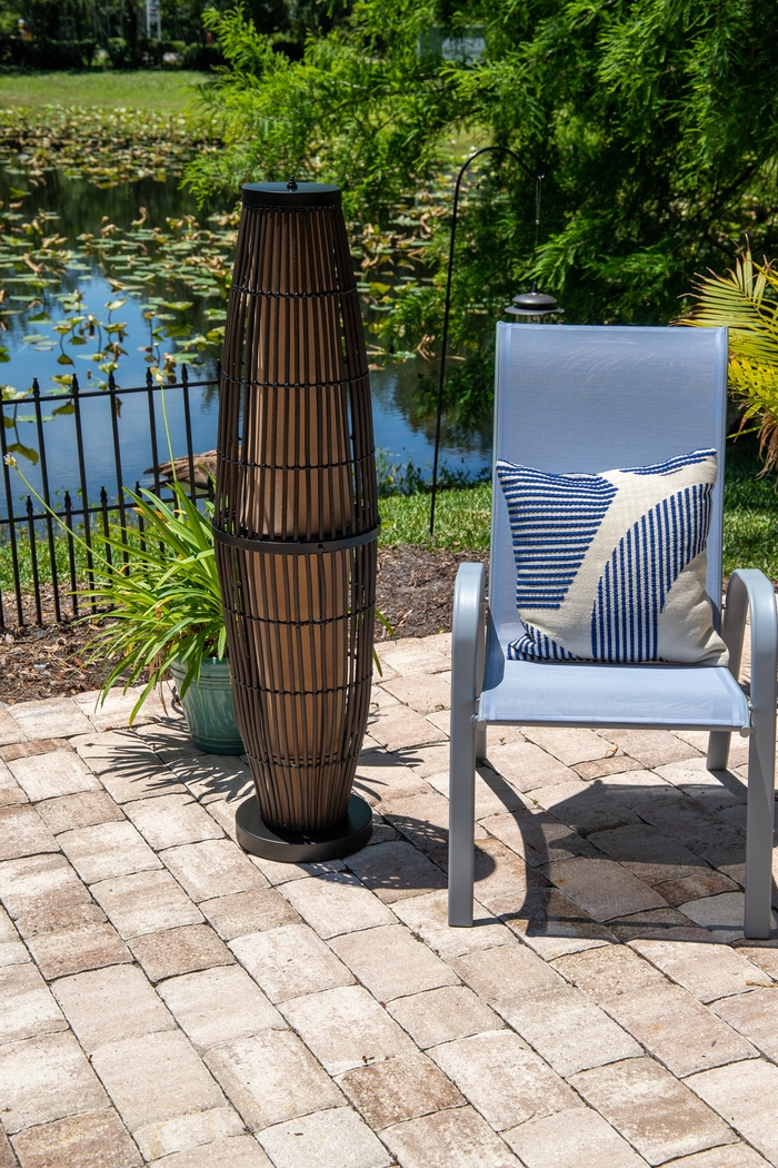 Unaka Brown Outdoor Floor Lamp - Thumbnail - Image 3