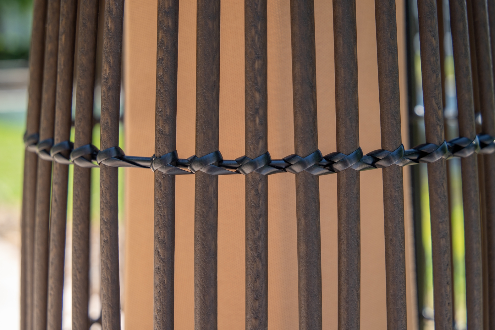 Unaka Brown Outdoor Floor Lamp - Thumbnail - Image 5